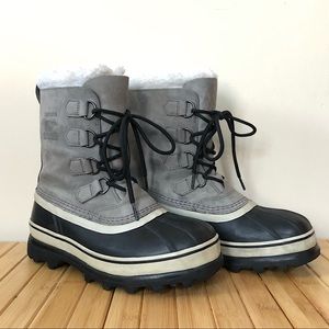 Sorel Women’s Caribou Boot size 8